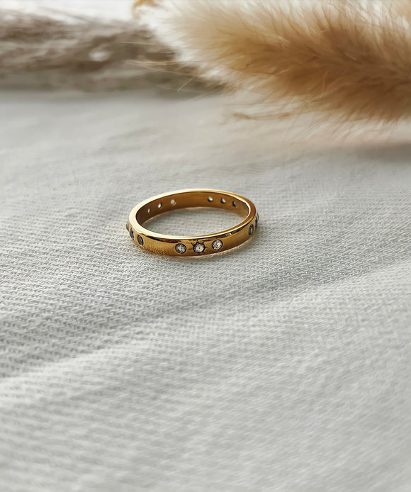 Dainty Ring